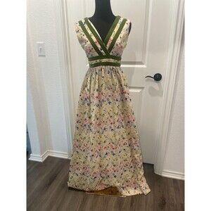 Handmade Dress Embroidered Dress Velvet Ribbon Trim Prairie Cottage Floral S XS